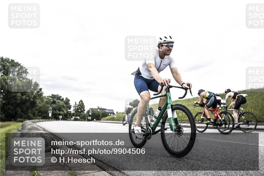 21.06.2026 - 29. Vierlanden-Triathlon H.Heesch http://msf.ph/oto/9904506 21.06.2026 10:26:44 Radfahren 58, 141, 177, 219, 386, 485 meine-sportfotos.de