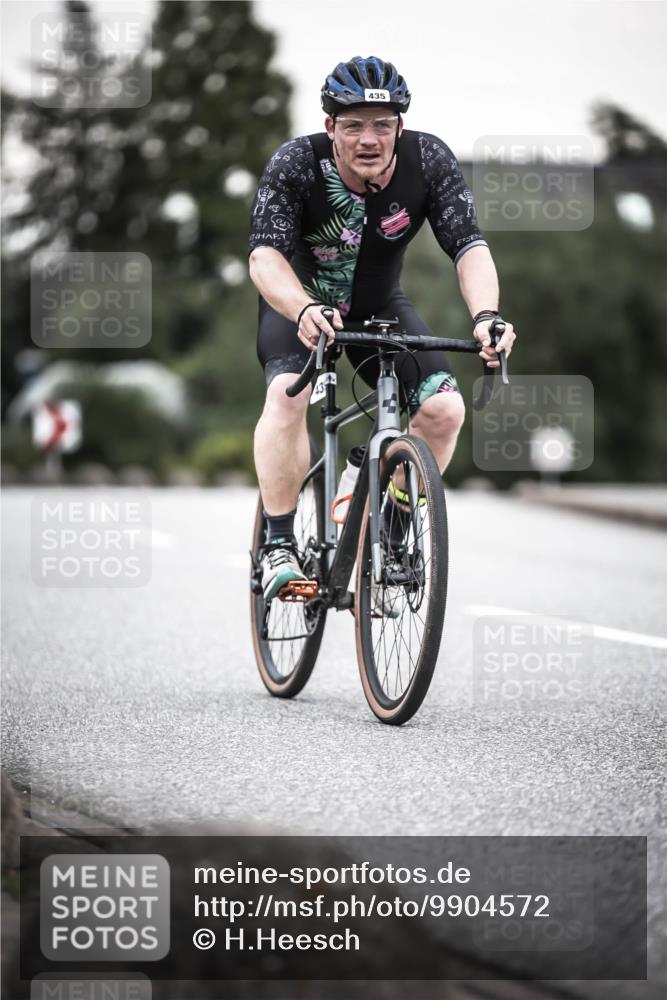 21.06.2026 - 29. Vierlanden-Triathlon H.Heesch http://msf.ph/oto/9904572 21.06.2026 10:20:28 Radfahren 176, 364, 435 meine-sportfotos.de