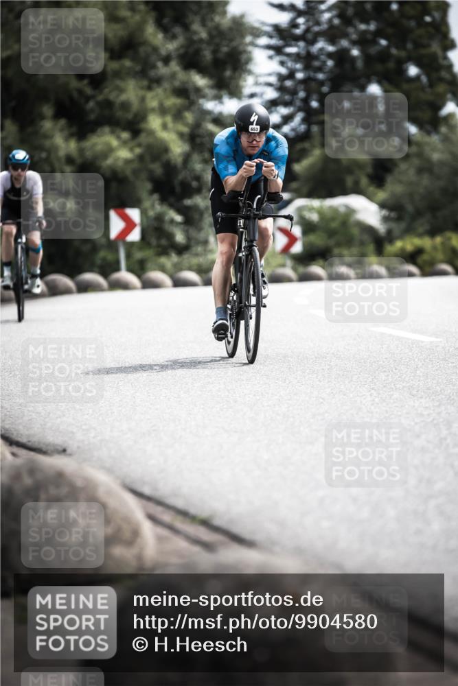 21.06.2026 - 29. Vierlanden-Triathlon H.Heesch http://msf.ph/oto/9904580 21.06.2026 11:36:32 Radfahren 226, 653, 841 meine-sportfotos.de