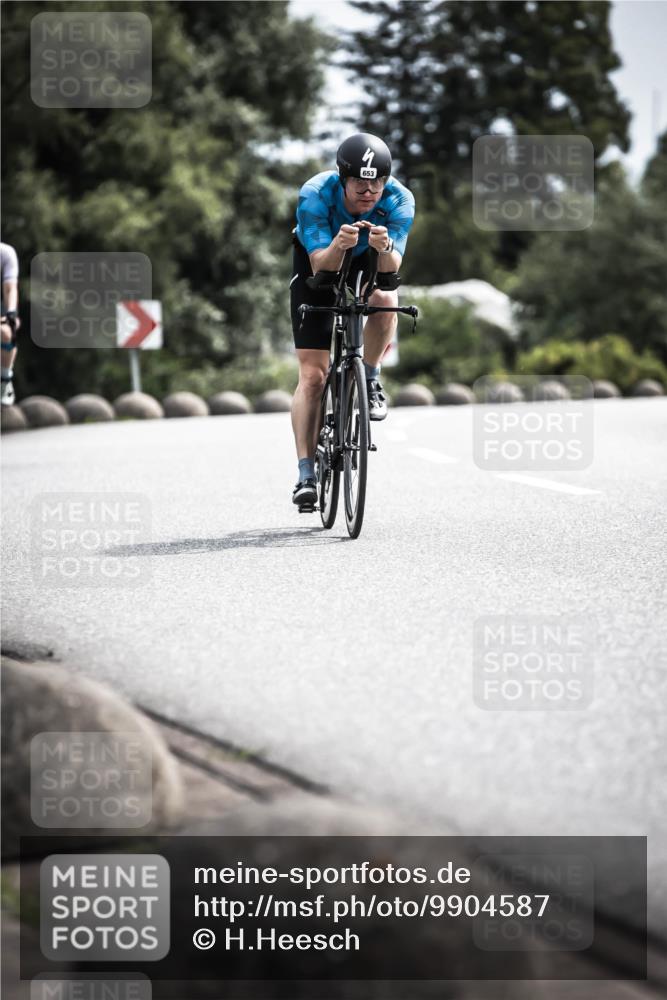 21.06.2026 - 29. Vierlanden-Triathlon H.Heesch http://msf.ph/oto/9904587 21.06.2026 11:36:32 Radfahren 226, 653, 841 meine-sportfotos.de
