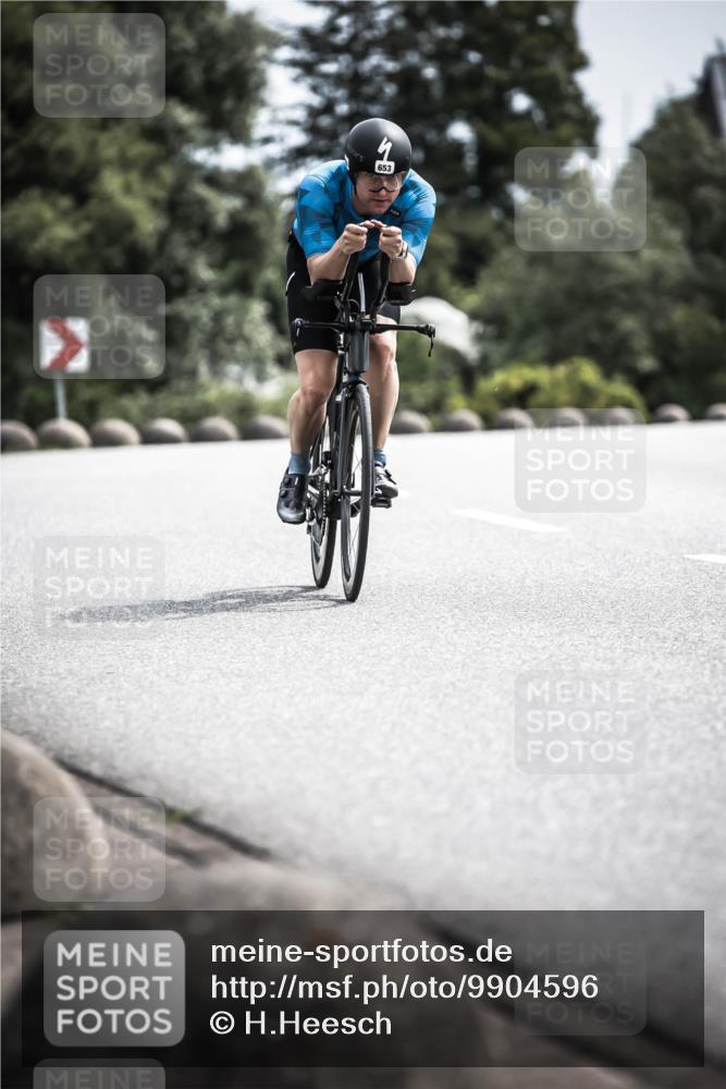 21.06.2026 - 29. Vierlanden-Triathlon H.Heesch http://msf.ph/oto/9904596 21.06.2026 11:36:32 Radfahren 226, 653, 841 meine-sportfotos.de