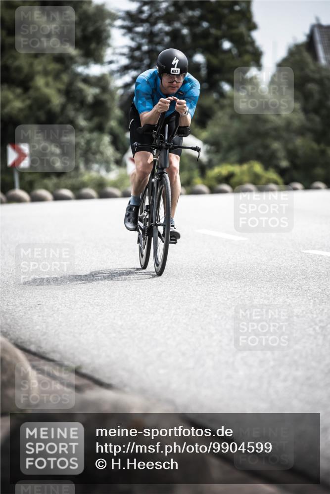 21.06.2026 - 29. Vierlanden-Triathlon H.Heesch http://msf.ph/oto/9904599 21.06.2026 11:36:32 Radfahren 226, 653, 841 meine-sportfotos.de