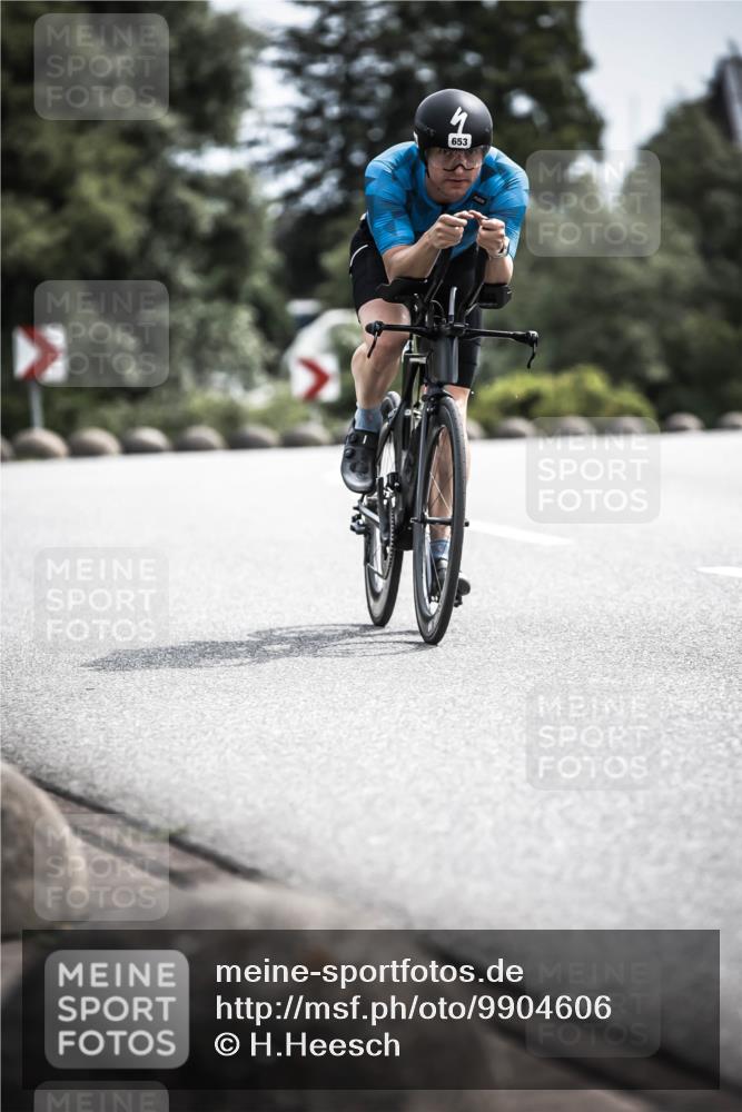 21.06.2026 - 29. Vierlanden-Triathlon H.Heesch http://msf.ph/oto/9904606 21.06.2026 11:36:32 Radfahren 226, 653, 841 meine-sportfotos.de