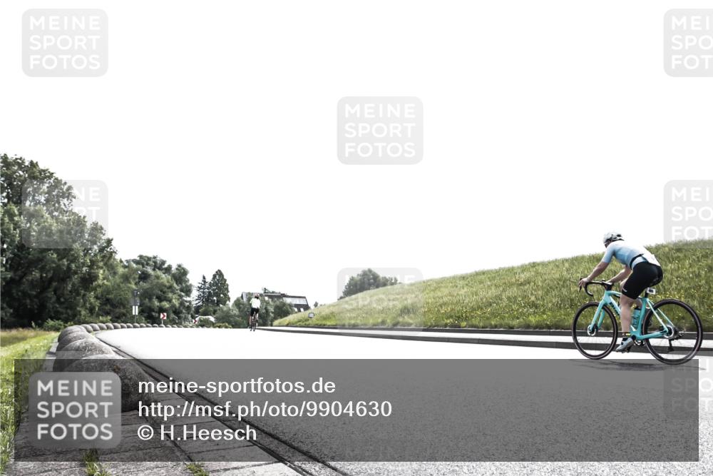21.06.2026 - 29. Vierlanden-Triathlon H.Heesch http://msf.ph/oto/9904630 21.06.2026 10:56:48 Radfahren 84, 169, 196, 202 meine-sportfotos.de