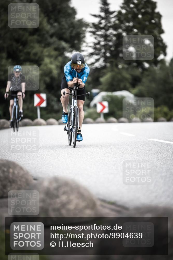 21.06.2026 - 29. Vierlanden-Triathlon H.Heesch http://msf.ph/oto/9904639 21.06.2026 10:20:59 Radfahren 36, 406 meine-sportfotos.de