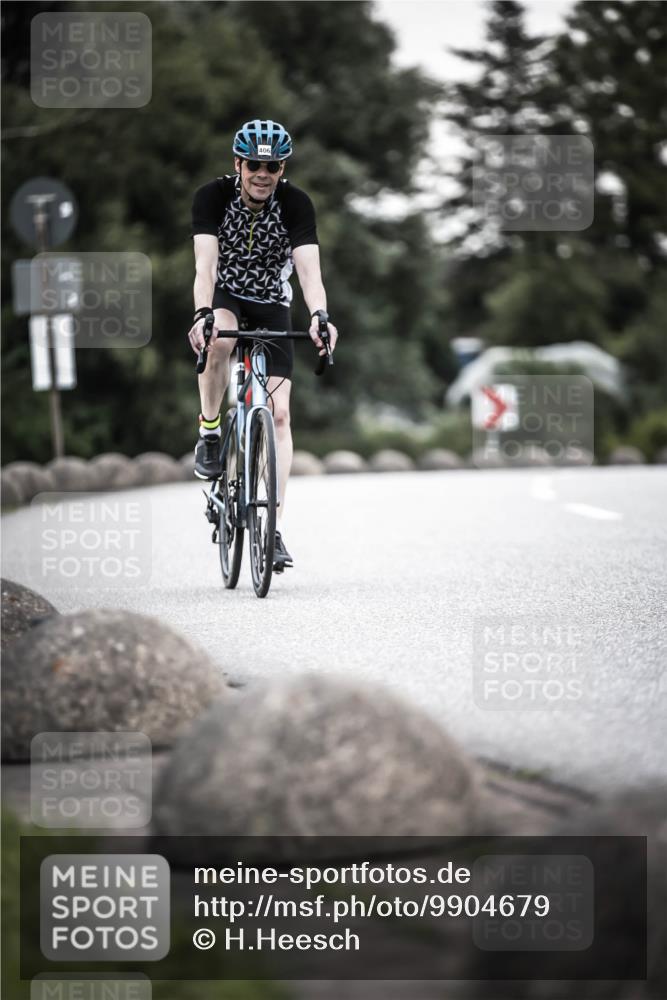 21.06.2026 - 29. Vierlanden-Triathlon H.Heesch http://msf.ph/oto/9904679 21.06.2026 10:21:02 Radfahren 36, 158, 406 meine-sportfotos.de