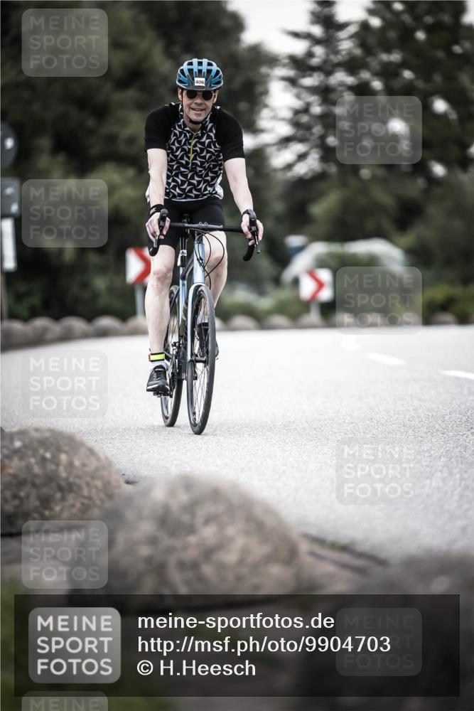 21.06.2026 - 29. Vierlanden-Triathlon H.Heesch http://msf.ph/oto/9904703 21.06.2026 10:21:02 Radfahren 36, 158, 406 meine-sportfotos.de