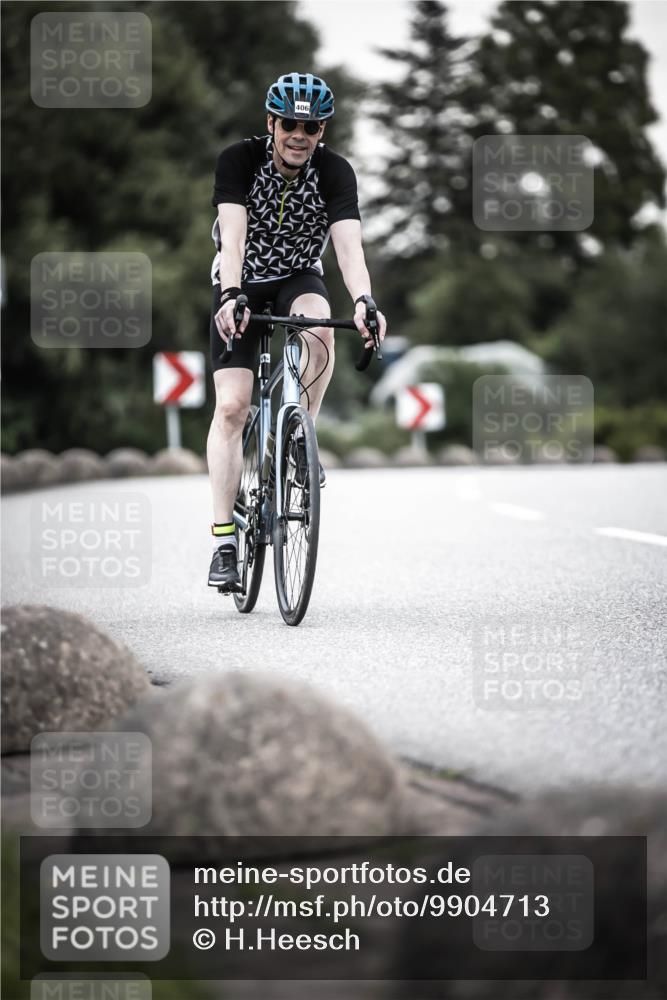21.06.2026 - 29. Vierlanden-Triathlon H.Heesch http://msf.ph/oto/9904713 21.06.2026 10:21:02 Radfahren 36, 158, 406 meine-sportfotos.de