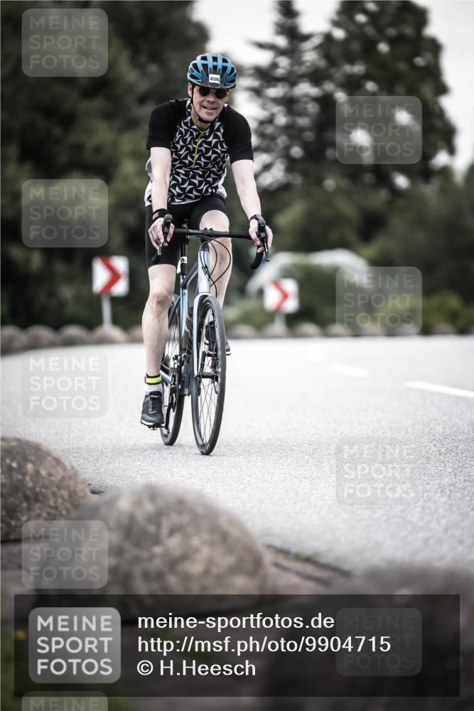21.06.2026 - 29. Vierlanden-Triathlon H.Heesch http://msf.ph/oto/9904715 21.06.2026 10:21:02 Radfahren 36, 158, 406 meine-sportfotos.de