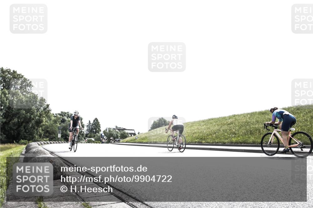 21.06.2026 - 29. Vierlanden-Triathlon H.Heesch http://msf.ph/oto/9904722 21.06.2026 10:57:12 Radfahren 236 meine-sportfotos.de