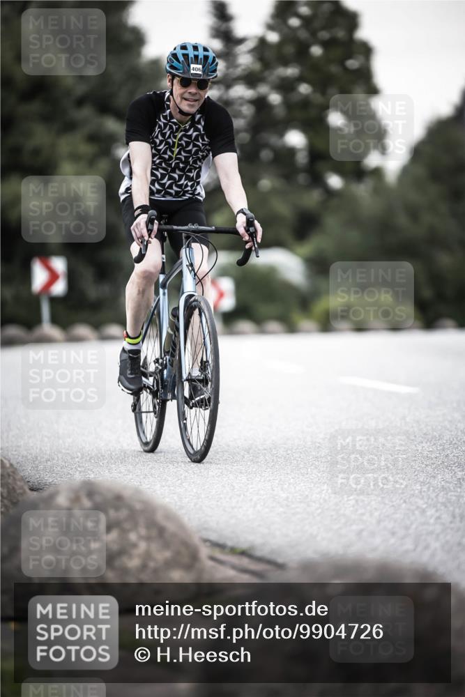 21.06.2026 - 29. Vierlanden-Triathlon H.Heesch http://msf.ph/oto/9904726 21.06.2026 10:21:02 Radfahren 36, 158, 406 meine-sportfotos.de