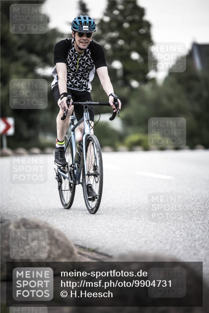 21.06.2026 - 29. Vierlanden-Triathlon H.Heesch http://msf.ph/oto/9904731 21.06.2026 10:21:02 Radfahren 36, 158, 406 meine-sportfotos.de