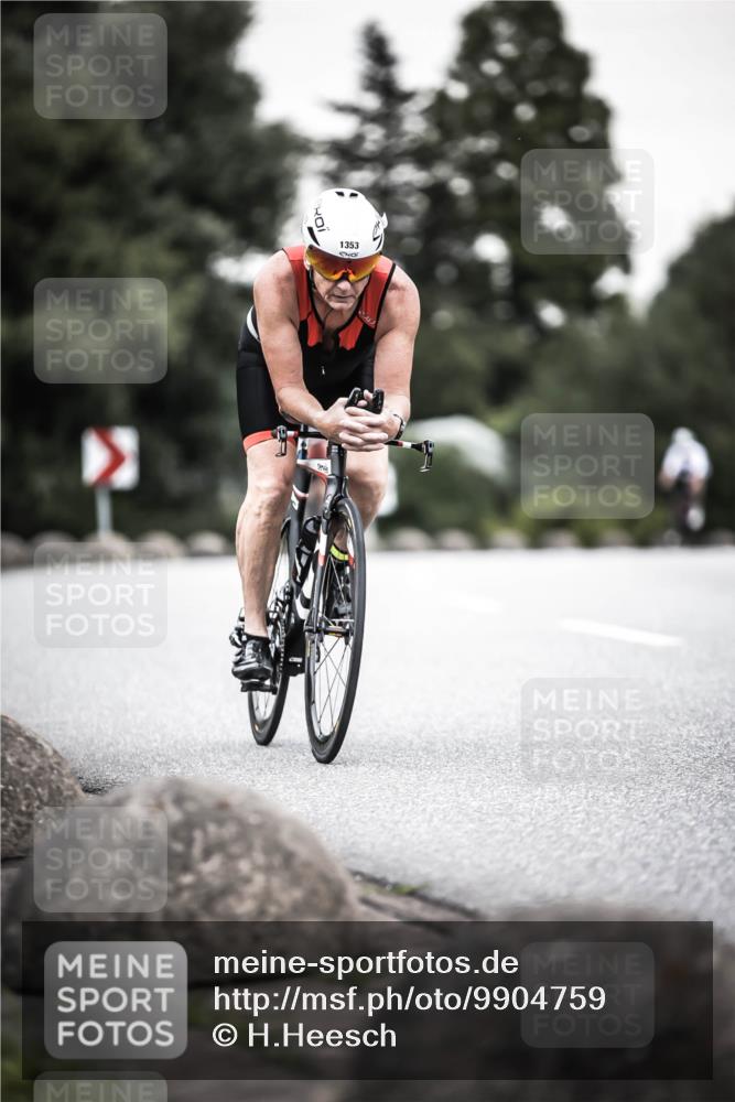 21.06.2026 - 29. Vierlanden-Triathlon H.Heesch http://msf.ph/oto/9904759 21.06.2026 10:21:14 Radfahren 229, 411, 620, 1353 meine-sportfotos.de