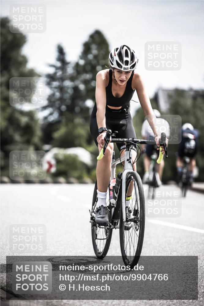 21.06.2026 - 29. Vierlanden-Triathlon H.Heesch http://msf.ph/oto/9904766 21.06.2026 11:37:00 Radfahren 100, 847, 865 meine-sportfotos.de