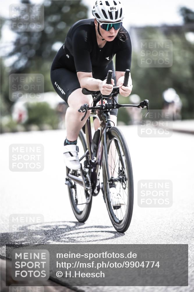 21.06.2026 - 29. Vierlanden-Triathlon H.Heesch http://msf.ph/oto/9904774 21.06.2026 11:38:06 Radfahren 637, 640, 666, 693, 814, 864 meine-sportfotos.de