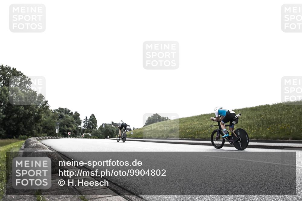 21.06.2026 - 29. Vierlanden-Triathlon H.Heesch http://msf.ph/oto/9904802 21.06.2026 10:59:14 Radfahren 57, 388, 548, 590, 608, 618 meine-sportfotos.de