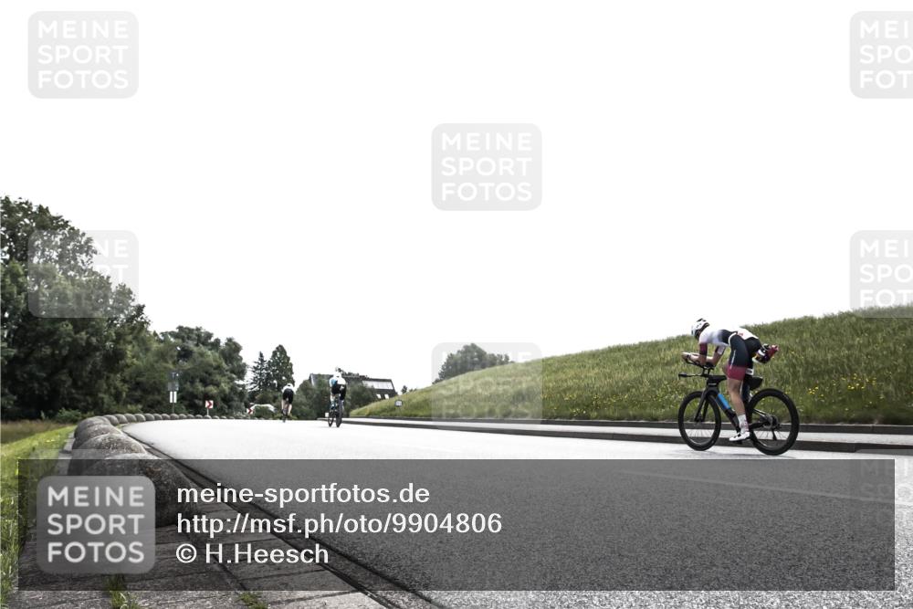 21.06.2026 - 29. Vierlanden-Triathlon H.Heesch http://msf.ph/oto/9904806 21.06.2026 10:59:15 Radfahren 57, 388, 548, 590, 608, 618 meine-sportfotos.de