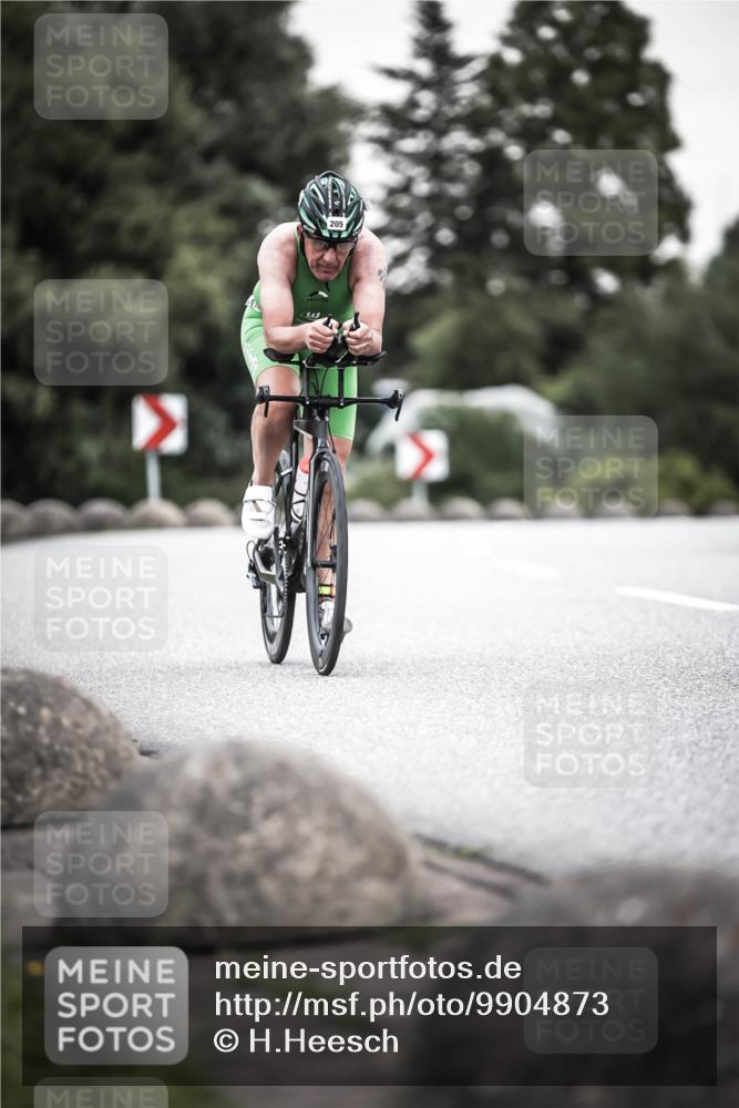 21.06.2026 - 29. Vierlanden-Triathlon H.Heesch http://msf.ph/oto/9904873 21.06.2026 10:21:38 Radfahren 14, 123, 205 meine-sportfotos.de
