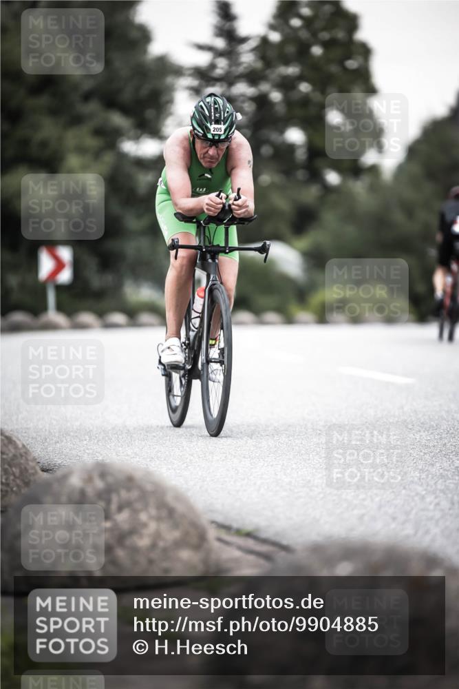 21.06.2026 - 29. Vierlanden-Triathlon H.Heesch http://msf.ph/oto/9904885 21.06.2026 10:21:39 Radfahren 14, 123, 205 meine-sportfotos.de