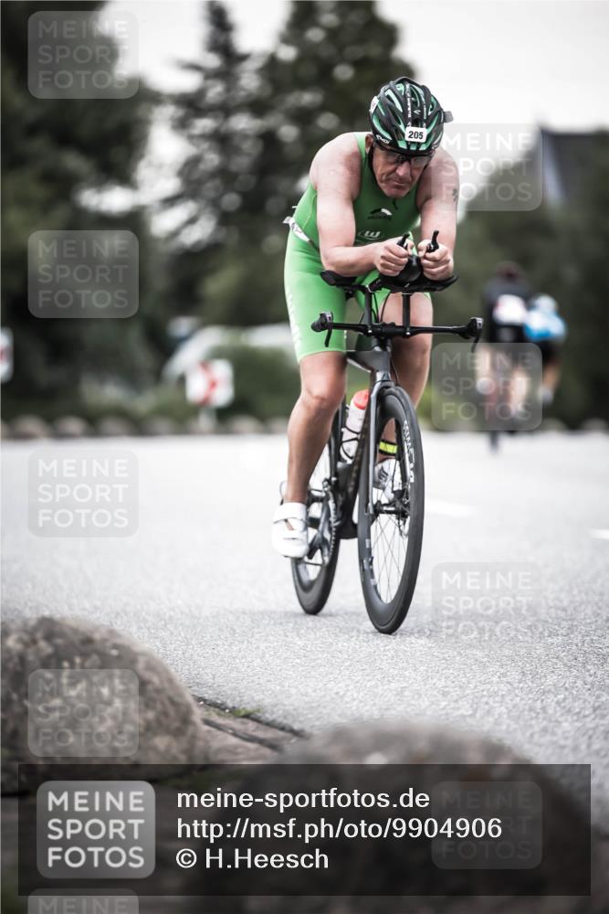 21.06.2026 - 29. Vierlanden-Triathlon H.Heesch http://msf.ph/oto/9904906 21.06.2026 10:21:39 Radfahren 14, 123, 205 meine-sportfotos.de