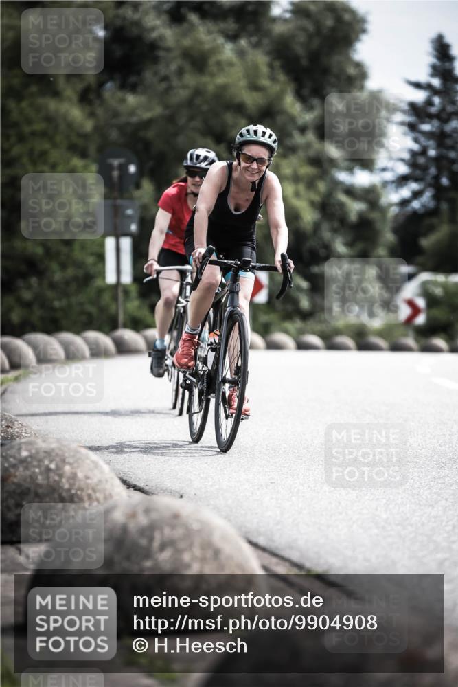 21.06.2026 - 29. Vierlanden-Triathlon H.Heesch http://msf.ph/oto/9904908 21.06.2026 11:37:16 Radfahren 834, 856, 861 meine-sportfotos.de