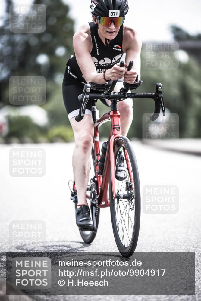 21.06.2026 - 29. Vierlanden-Triathlon H.Heesch http://msf.ph/oto/9904917 21.06.2026 11:38:20 Radfahren 230, 871 meine-sportfotos.de