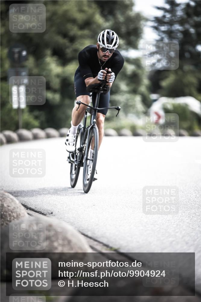 21.06.2026 - 29. Vierlanden-Triathlon H.Heesch http://msf.ph/oto/9904924 21.06.2026 11:38:31 Radfahren 15, 253, 661, 673 meine-sportfotos.de