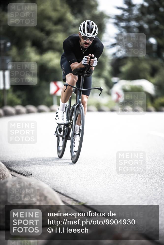 21.06.2026 - 29. Vierlanden-Triathlon H.Heesch http://msf.ph/oto/9904930 21.06.2026 11:38:31 Radfahren 15, 253, 661, 673 meine-sportfotos.de