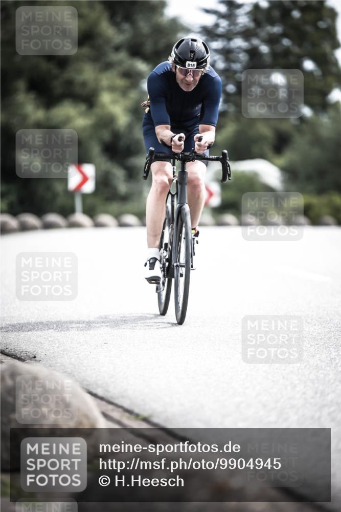 21.06.2026 - 29. Vierlanden-Triathlon H.Heesch http://msf.ph/oto/9904945 21.06.2026 11:39:05 Radfahren 816 meine-sportfotos.de