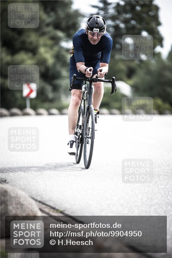 21.06.2026 - 29. Vierlanden-Triathlon H.Heesch http://msf.ph/oto/9904950 21.06.2026 11:39:05 Radfahren 816 meine-sportfotos.de