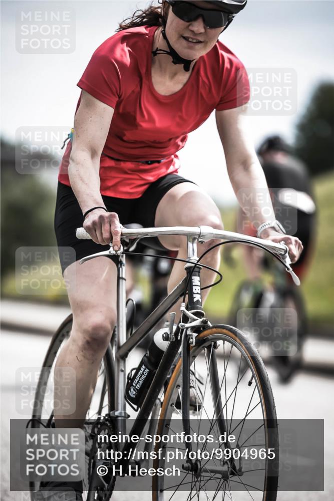 21.06.2026 - 29. Vierlanden-Triathlon H.Heesch http://msf.ph/oto/9904965 21.06.2026 11:37:18 Radfahren 834, 856, 861 meine-sportfotos.de