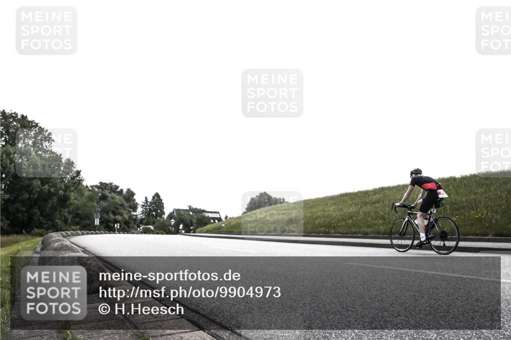21.06.2026 - 29. Vierlanden-Triathlon H.Heesch http://msf.ph/oto/9904973 21.06.2026 11:00:55 Radfahren 219 meine-sportfotos.de