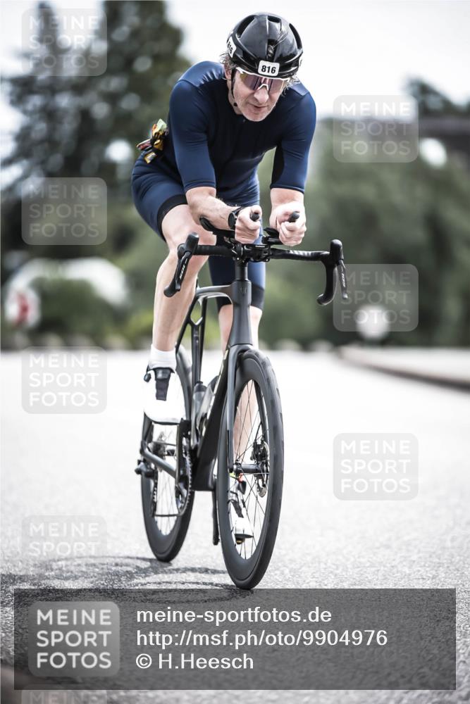 21.06.2026 - 29. Vierlanden-Triathlon H.Heesch http://msf.ph/oto/9904976 21.06.2026 11:39:05 Radfahren 816 meine-sportfotos.de