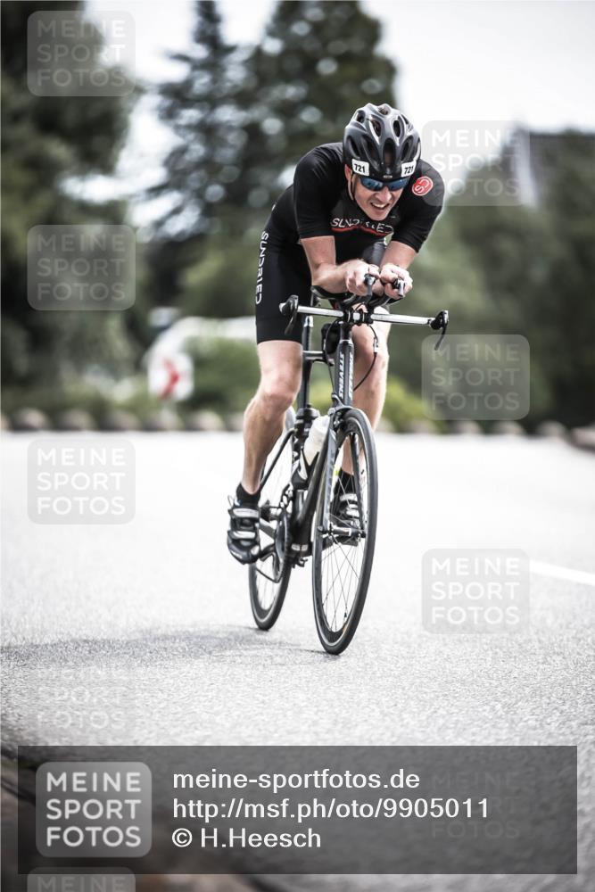 21.06.2026 - 29. Vierlanden-Triathlon H.Heesch http://msf.ph/oto/9905011 21.06.2026 11:39:57 Radfahren 641, 647, 685, 721, 739, 830 meine-sportfotos.de