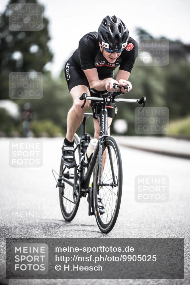 21.06.2026 - 29. Vierlanden-Triathlon H.Heesch http://msf.ph/oto/9905025 21.06.2026 11:39:57 Radfahren 641, 647, 685, 721, 739, 830 meine-sportfotos.de