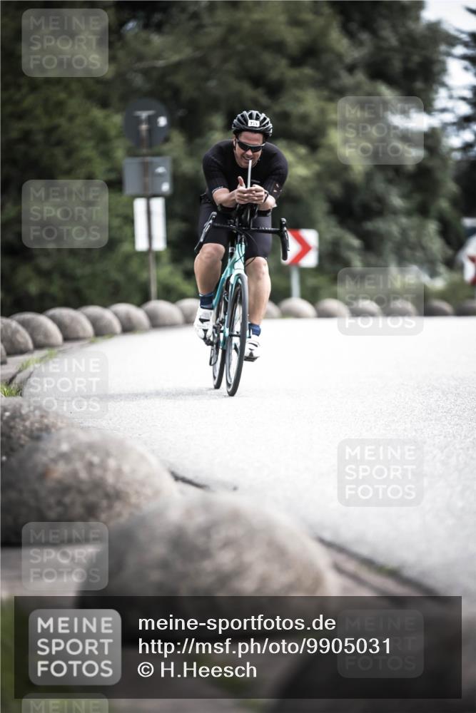 21.06.2026 - 29. Vierlanden-Triathlon H.Heesch http://msf.ph/oto/9905031 21.06.2026 11:40:02 Radfahren 641, 685, 739, 850 meine-sportfotos.de