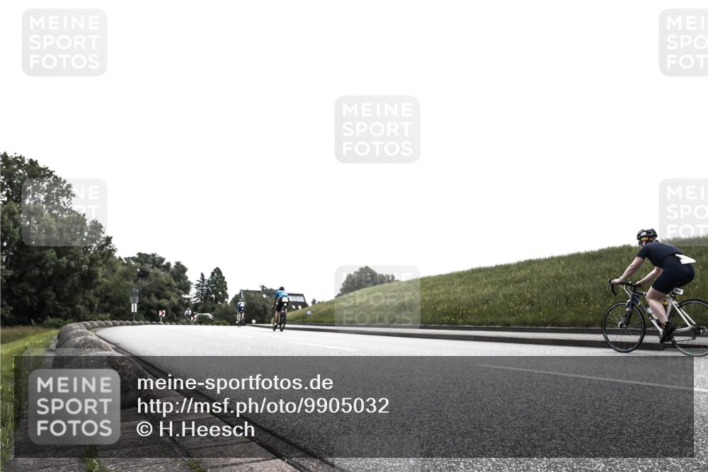 21.06.2026 - 29. Vierlanden-Triathlon H.Heesch http://msf.ph/oto/9905032 21.06.2026 11:01:49 Radfahren 137, 138, 158, 166, 314 meine-sportfotos.de