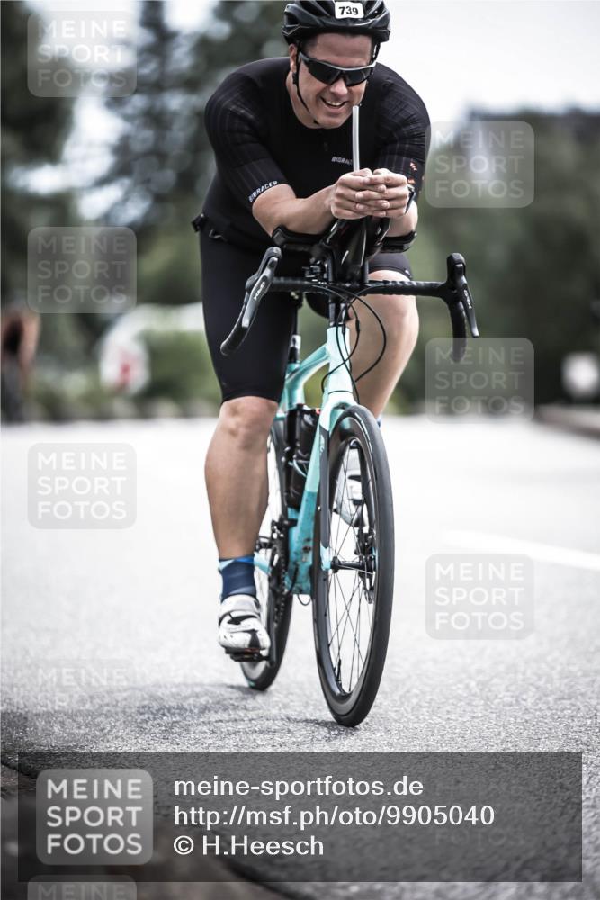 21.06.2026 - 29. Vierlanden-Triathlon H.Heesch http://msf.ph/oto/9905040 21.06.2026 11:40:03 Radfahren 641, 739, 850 meine-sportfotos.de