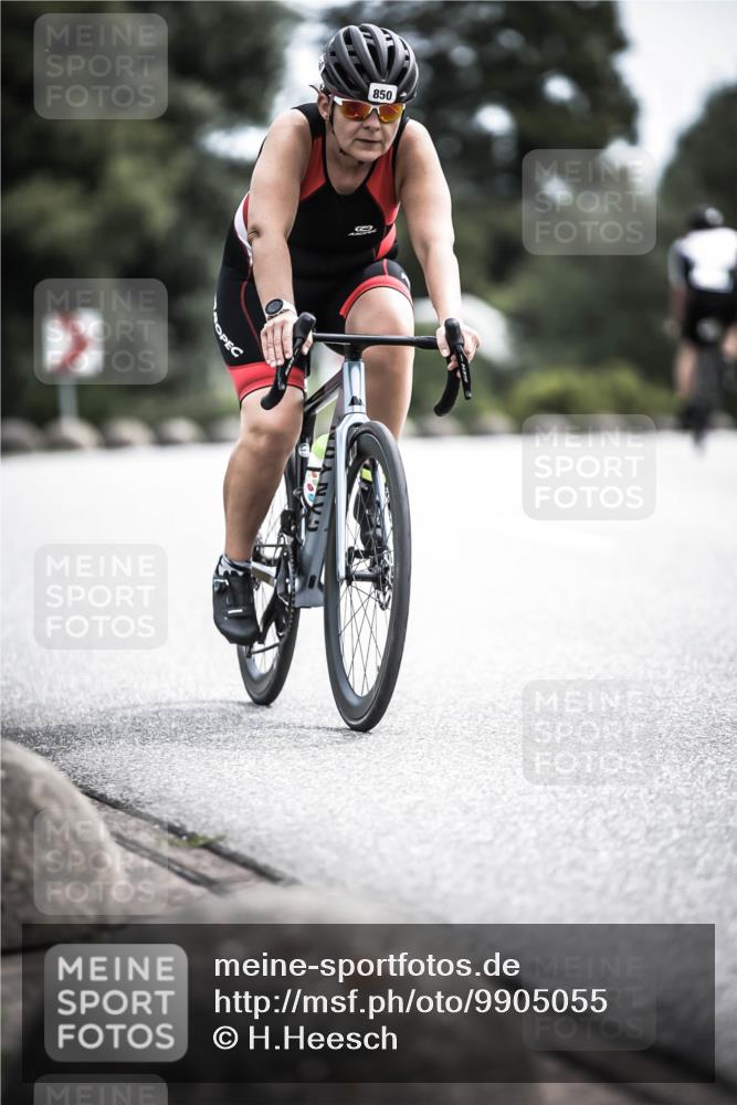 21.06.2026 - 29. Vierlanden-Triathlon H.Heesch http://msf.ph/oto/9905055 21.06.2026 11:40:08 Radfahren 87, 688, 850 meine-sportfotos.de