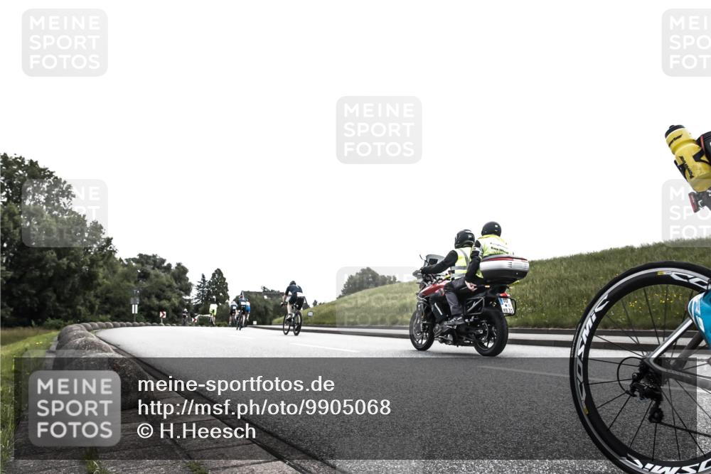 21.06.2026 - 29. Vierlanden-Triathlon H.Heesch http://msf.ph/oto/9905068 21.06.2026 11:02:01 Radfahren 200, 253, 287, 299, 565 meine-sportfotos.de
