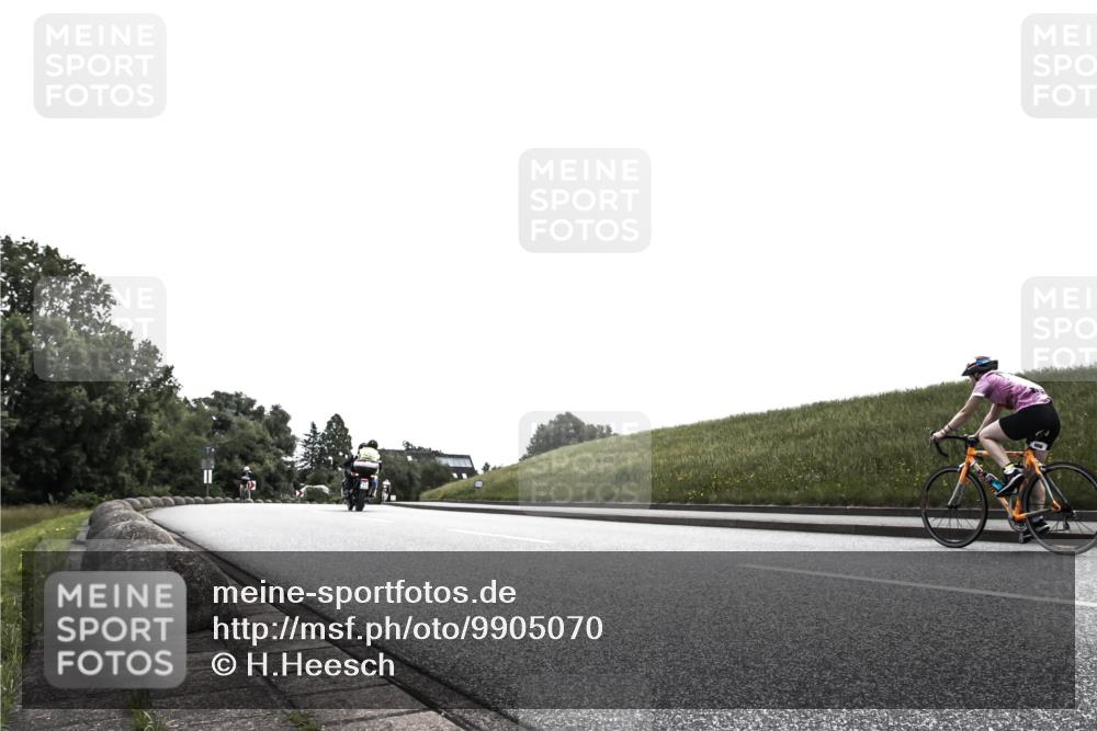 21.06.2026 - 29. Vierlanden-Triathlon H.Heesch http://msf.ph/oto/9905070 21.06.2026 11:02:03 Radfahren 190, 200, 253, 287, 299, 565 meine-sportfotos.de