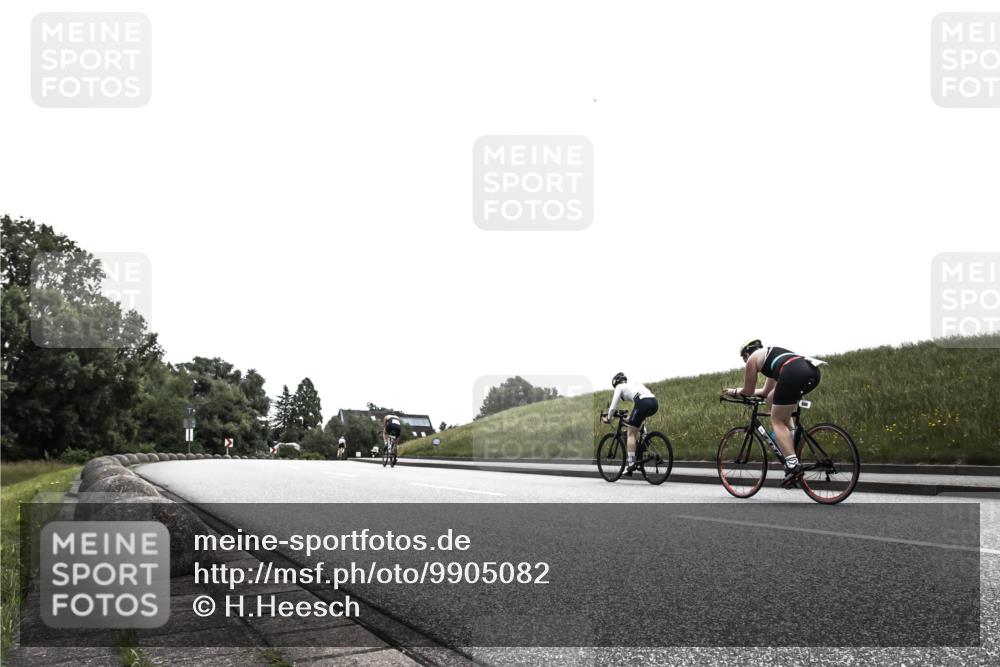 21.06.2026 - 29. Vierlanden-Triathlon H.Heesch http://msf.ph/oto/9905082 21.06.2026 11:02:09 Radfahren 190 meine-sportfotos.de