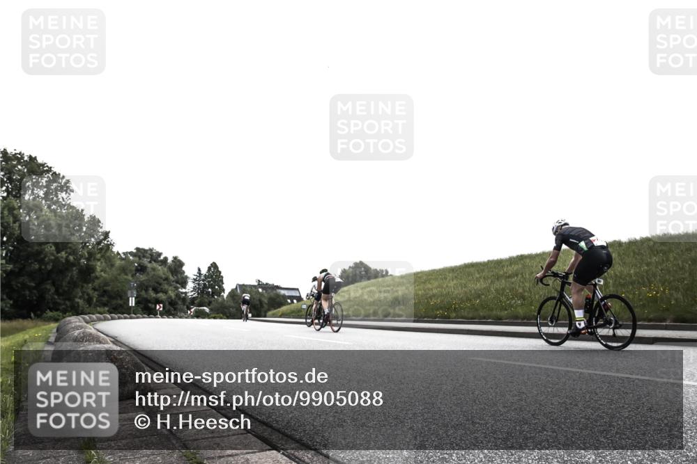 21.06.2026 - 29. Vierlanden-Triathlon H.Heesch http://msf.ph/oto/9905088 21.06.2026 11:02:10 Radfahren 190 meine-sportfotos.de