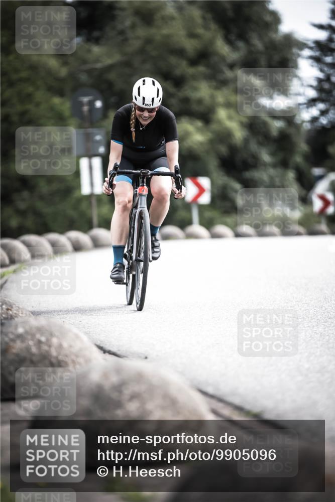 21.06.2026 - 29. Vierlanden-Triathlon H.Heesch http://msf.ph/oto/9905096 21.06.2026 11:41:07 Radfahren 853 meine-sportfotos.de