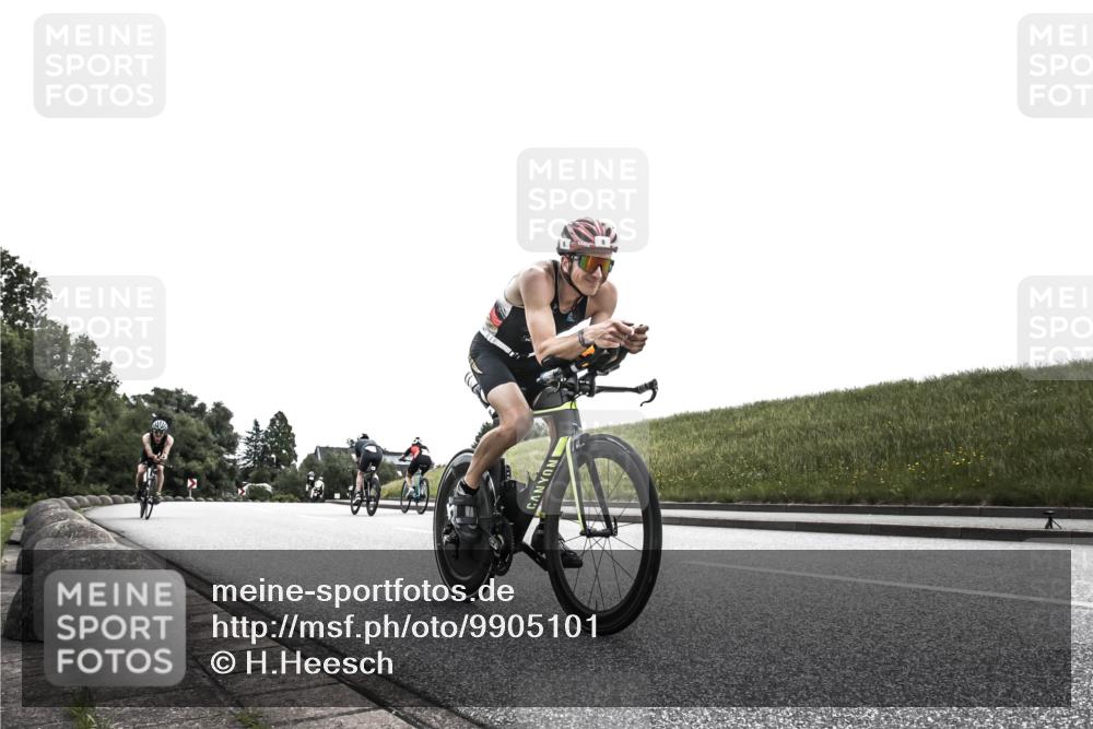 21.06.2026 - 29. Vierlanden-Triathlon H.Heesch http://msf.ph/oto/9905101 21.06.2026 11:03:03 Radfahren 4, 8, 116, 186 meine-sportfotos.de