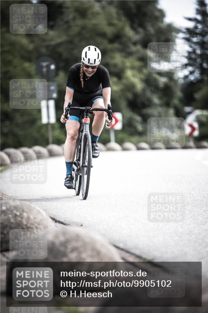 21.06.2026 - 29. Vierlanden-Triathlon H.Heesch http://msf.ph/oto/9905102 21.06.2026 11:41:07 Radfahren 853 meine-sportfotos.de