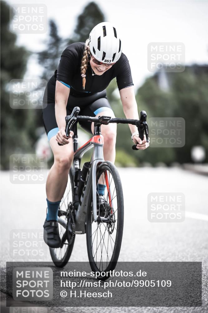 21.06.2026 - 29. Vierlanden-Triathlon H.Heesch http://msf.ph/oto/9905109 21.06.2026 11:41:08 Radfahren 853 meine-sportfotos.de
