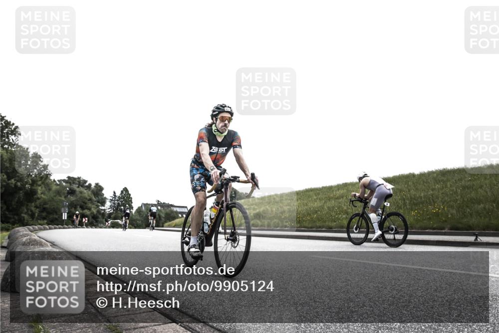 21.06.2026 - 29. Vierlanden-Triathlon H.Heesch http://msf.ph/oto/9905124 21.06.2026 11:03:21 Radfahren 366, 657 meine-sportfotos.de