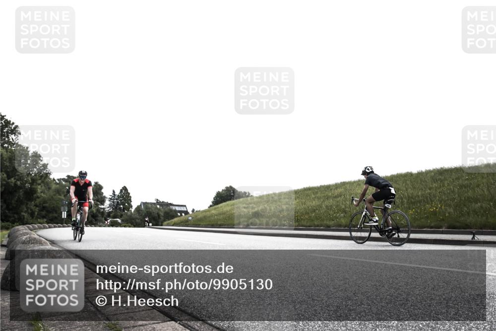 21.06.2026 - 29. Vierlanden-Triathlon H.Heesch http://msf.ph/oto/9905130 21.06.2026 11:03:29 Radfahren 48, 249, 579 meine-sportfotos.de