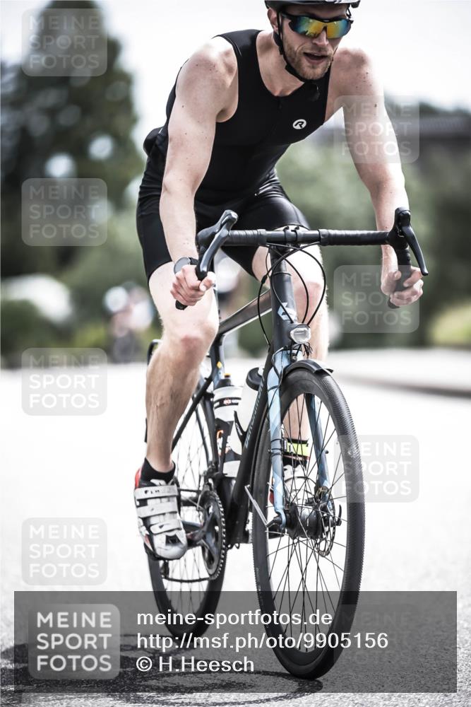 21.06.2026 - 29. Vierlanden-Triathlon H.Heesch http://msf.ph/oto/9905156 21.06.2026 11:37:56 Radfahren 637, 693, 706, 787 meine-sportfotos.de